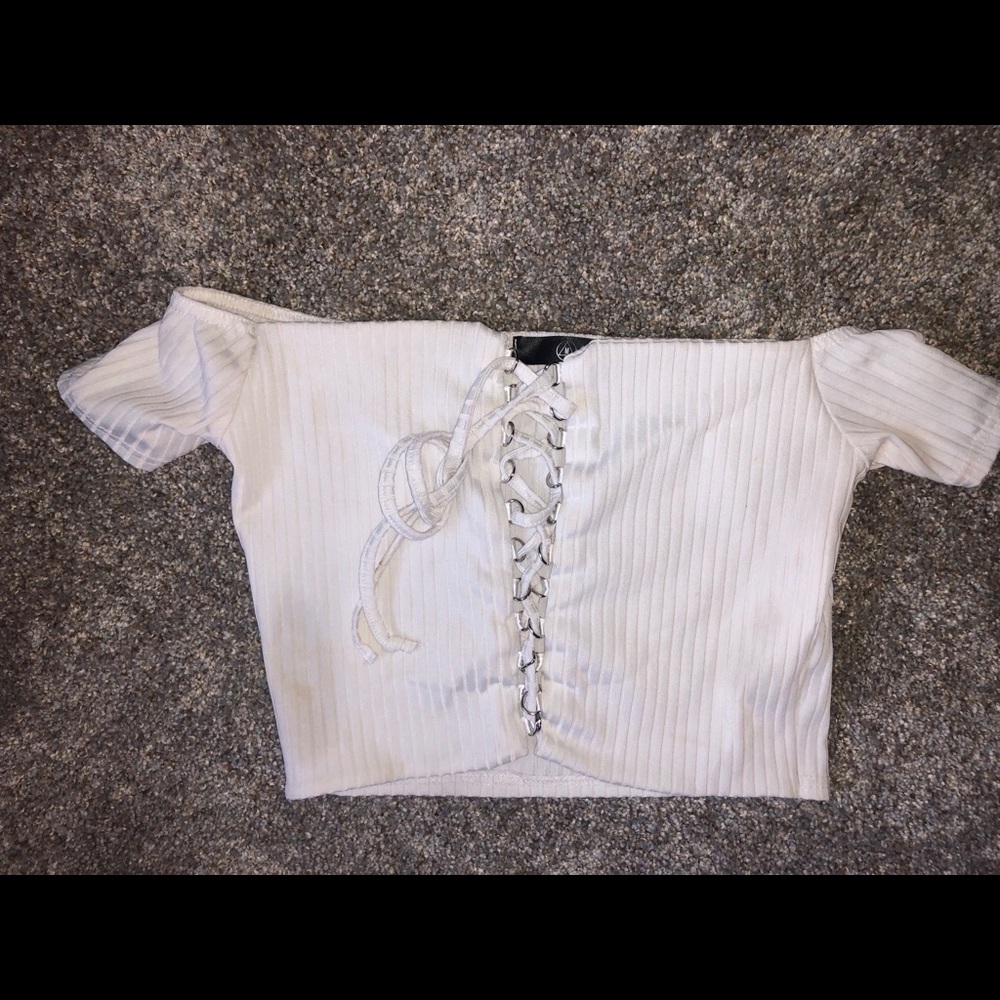 White off the shoulder crop top